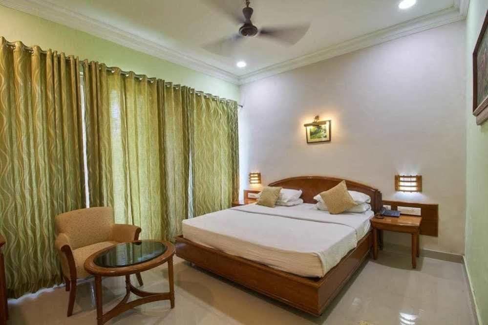 Hotel Ktdc Aranya Nivas Thekkady Kumily Exterior foto