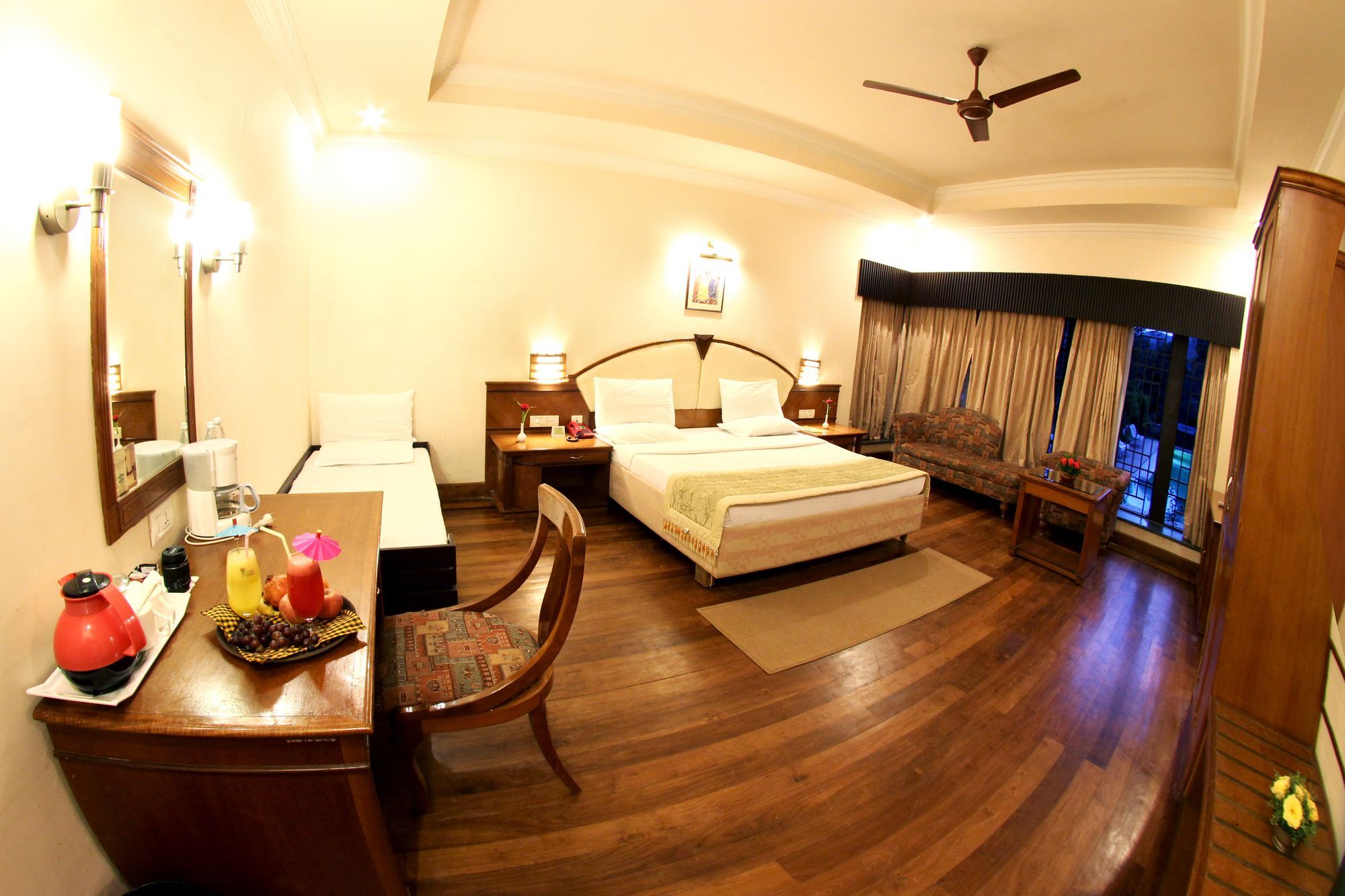 Hotel Ktdc Aranya Nivas Thekkady Kumily Exterior foto